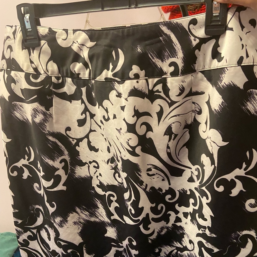 East 5th skirt